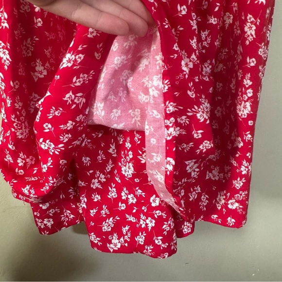 Bluenotes Red floral romper size S - sundress built in shorts + pockets summer - Picture 6 of 8